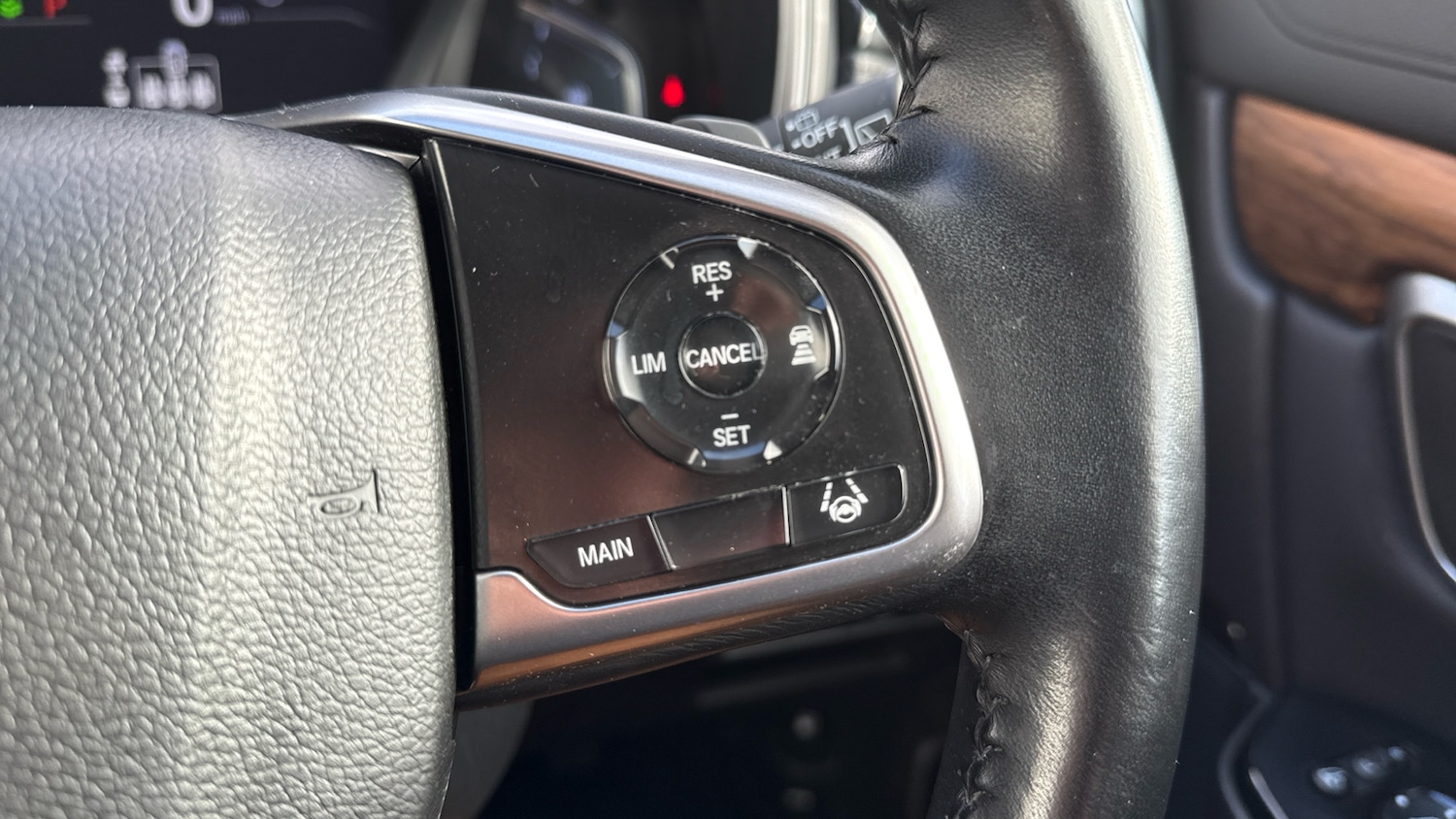 Used Honda CR-V 2020 for sale - 76196071: Photo 44