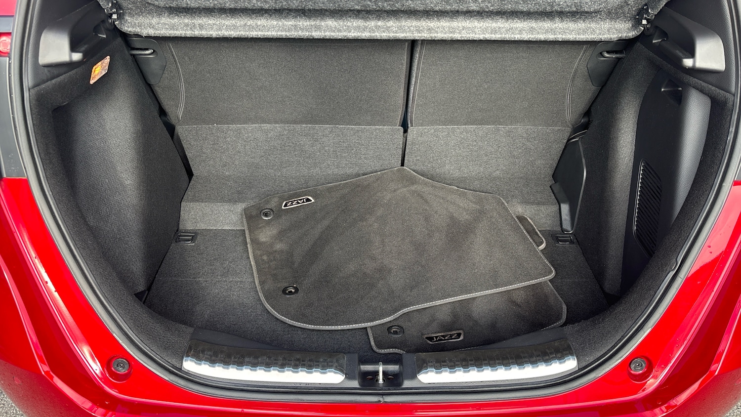 Used Honda Jazz 2021 for sale - 77678881: Photo 38