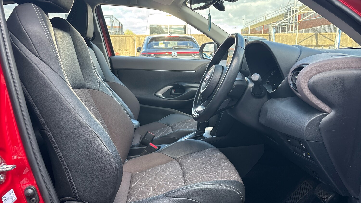 Used Toyota Yaris Cross 2023 for sale - 78144719: Photo 16