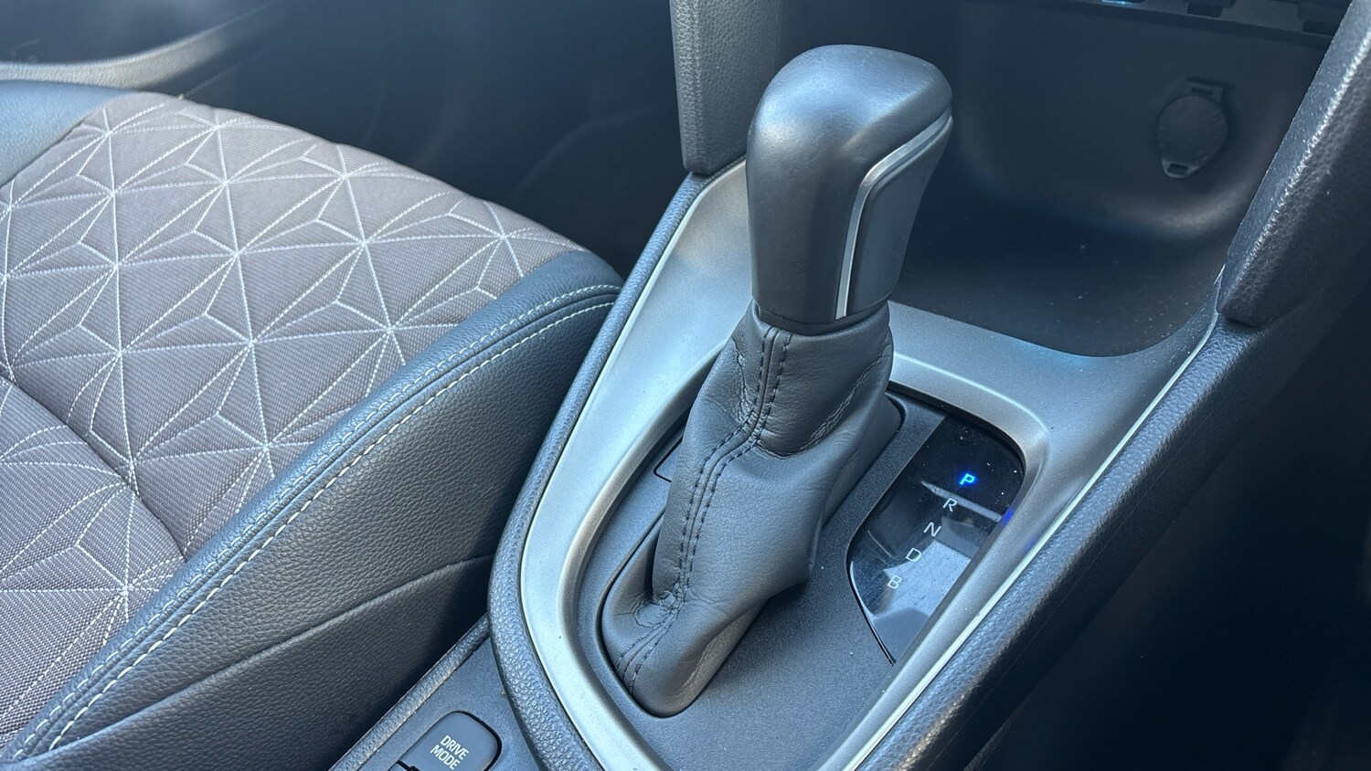 Used Toyota Yaris Cross 2023 for sale - 78144719: Photo 33