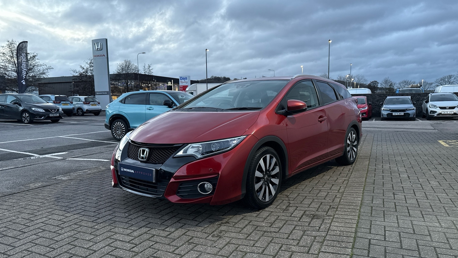 Used Honda Civic 2017 for sale - 77281111: Photo 10