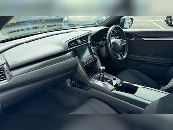 Used Honda Civic 2017 for sale - 75996941: Photo