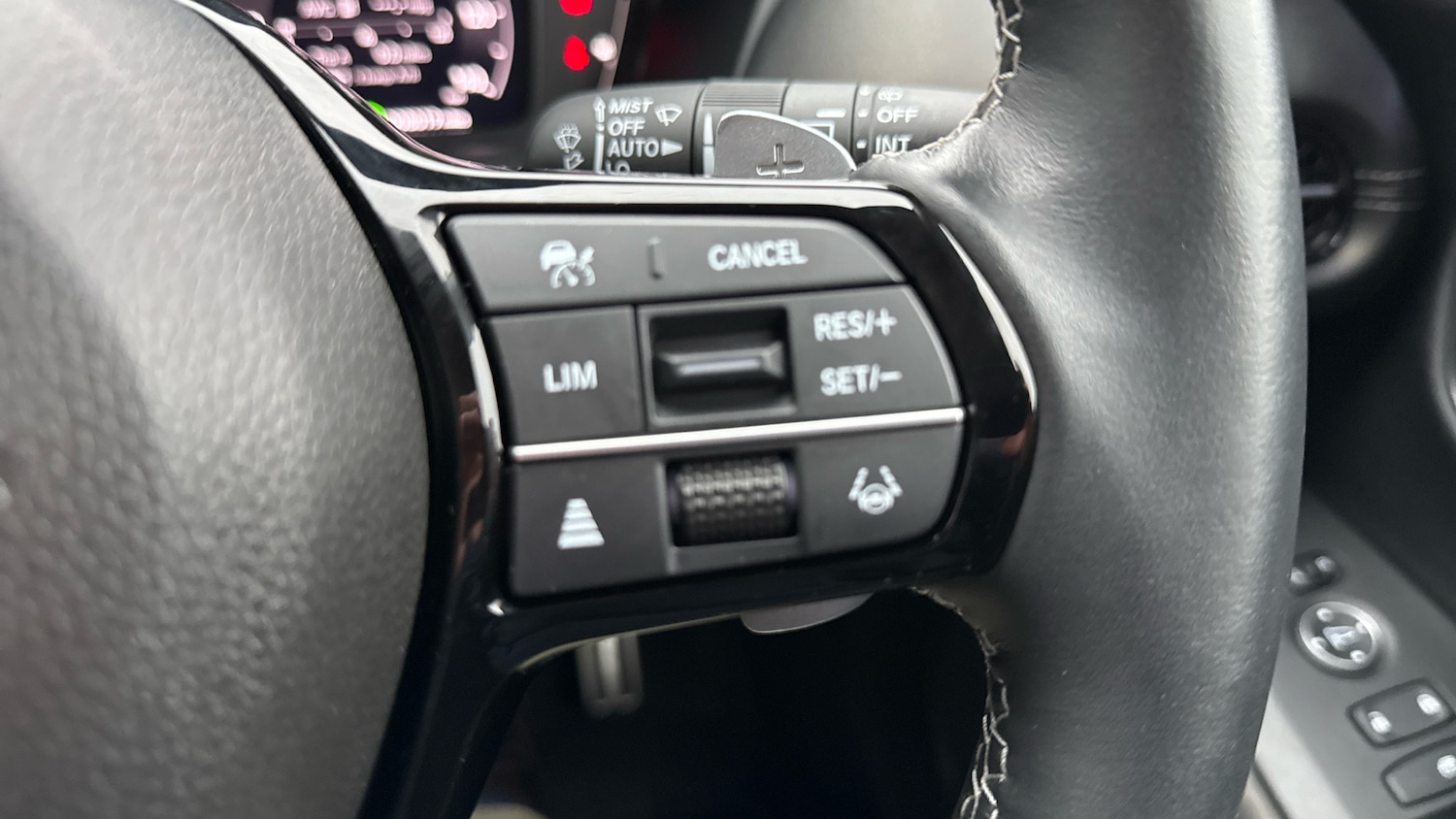 Used Honda ZR-V 2023 for sale - 77035807: Photo 25