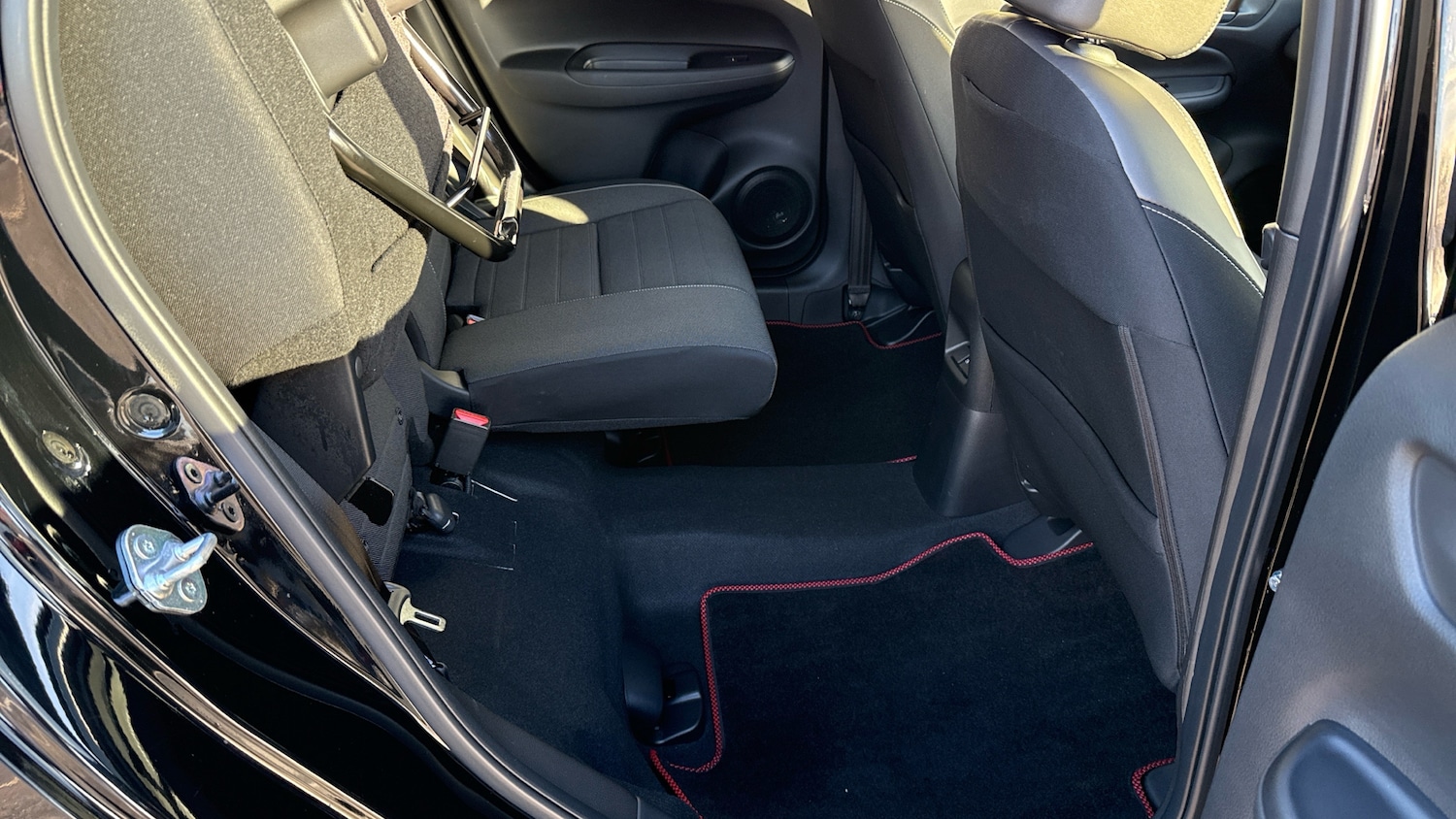 Used Honda Jazz 2023 for sale - 76754614: Photo 14