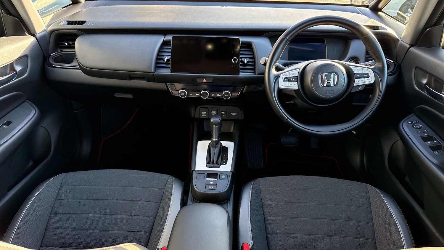 Used Honda Jazz 2023 for sale - 76754614: Photo 4