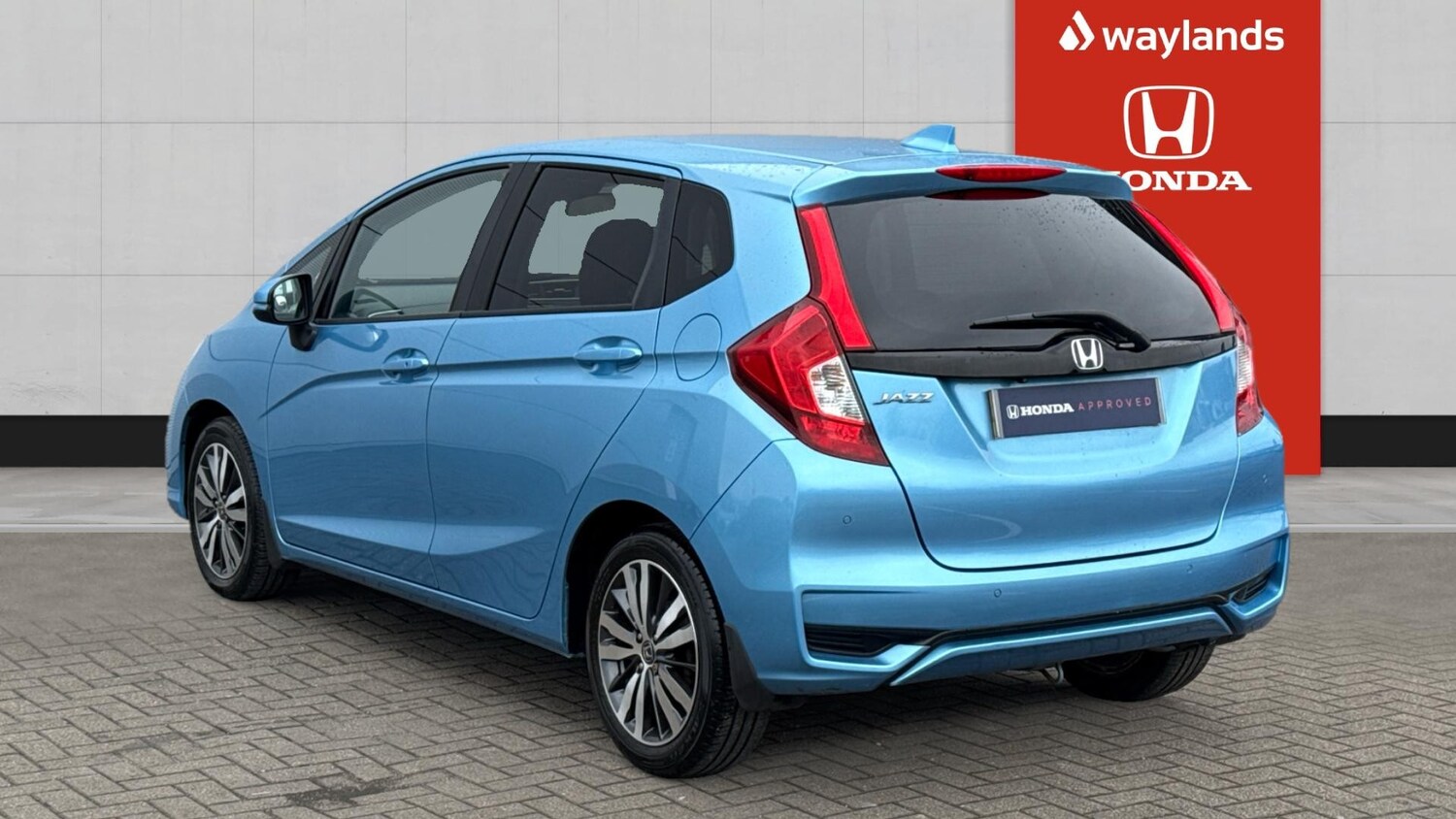 Used Honda Jazz 2018 for sale - 76086703: Photo 3