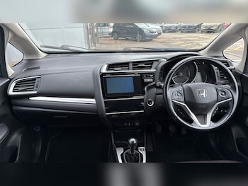 Used Honda Jazz 2018 for sale - 76086703: Photo