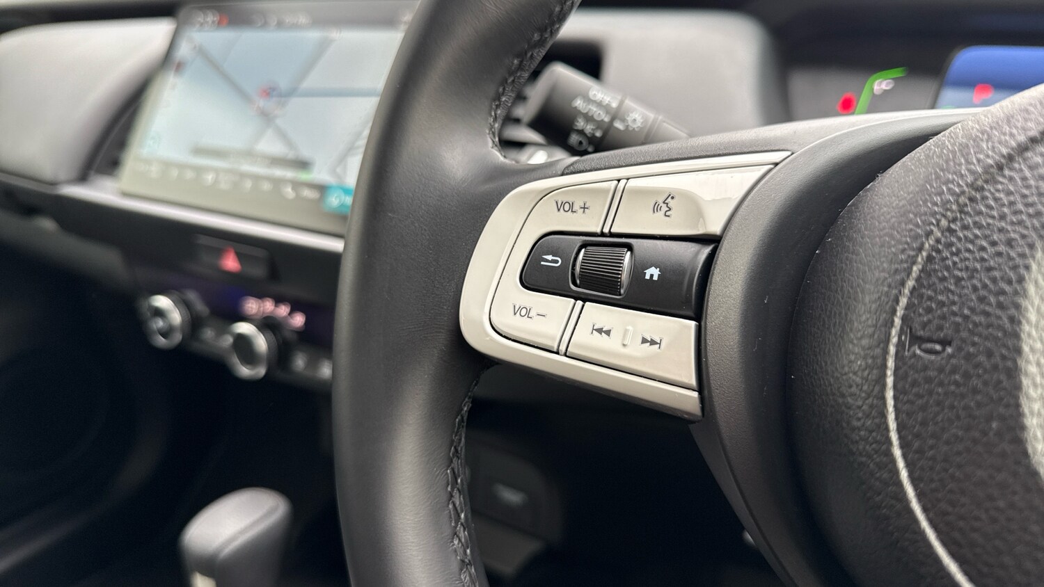 Used Honda Jazz 2024 for sale - 76248598: Photo 14