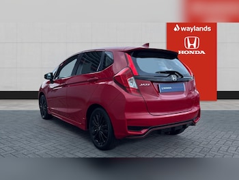 Used Honda Jazz 2018 for sale - 77281110: Photo