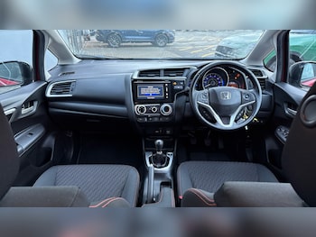 Used Honda Jazz 2018 for sale - 77281110: Photo