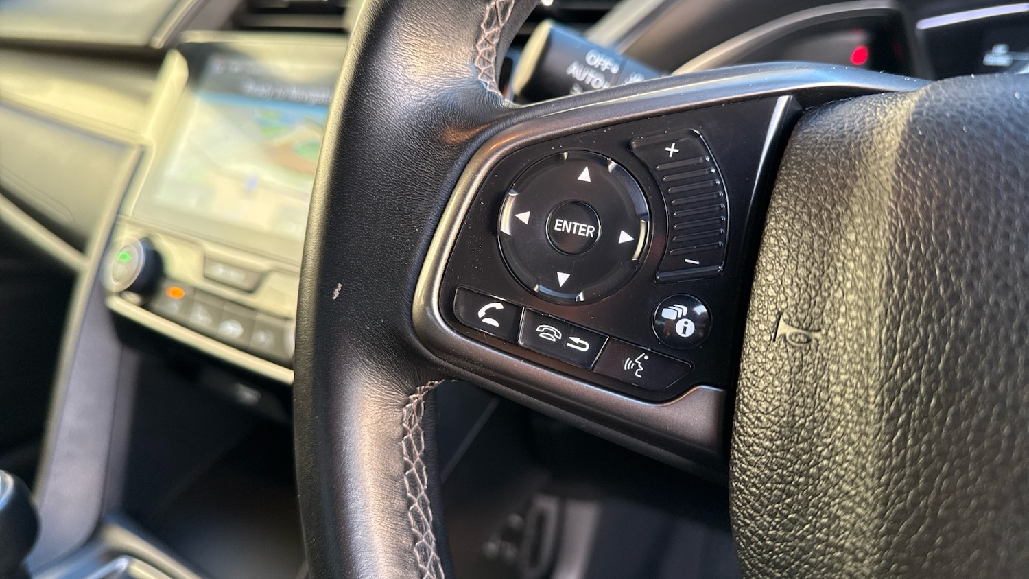 Used Honda Civic 2018 for sale - 77170569: Photo 31