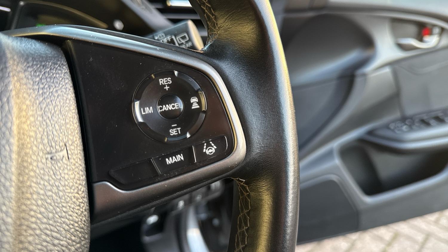 Used Honda Civic 2018 for sale - 77170569: Photo 33