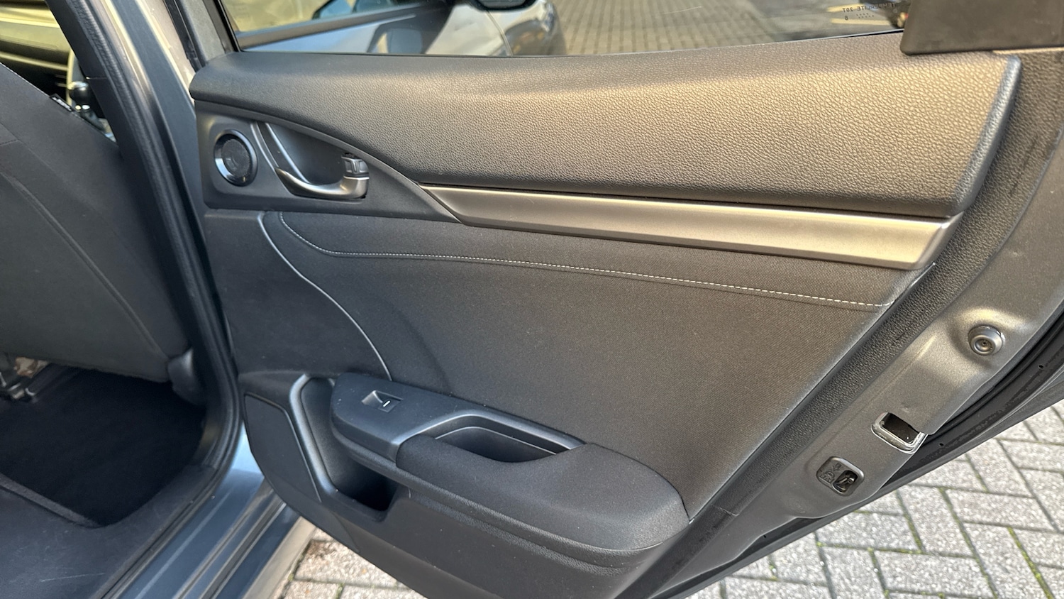 Used Honda Civic 2018 for sale - 77170569: Photo 47