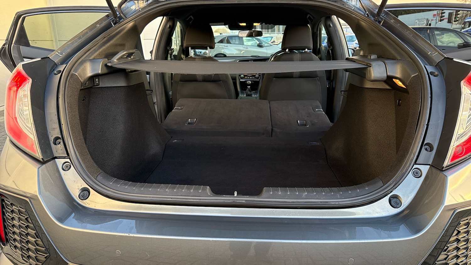 Used Honda Civic 2018 for sale - 77170569: Photo 56