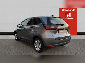 Used Honda Jazz 2021 for sale - 76664422: Photo