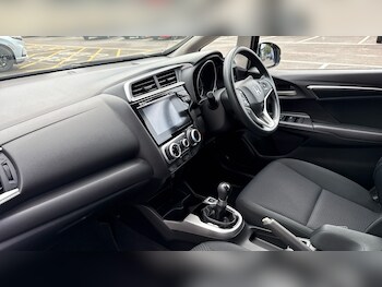 Used Honda Jazz 2018 for sale - 76567922: Photo