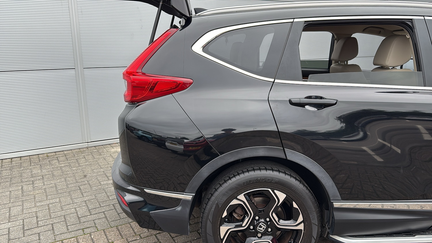 Used Honda CR-V 2019 for sale - 76176357: Photo 2