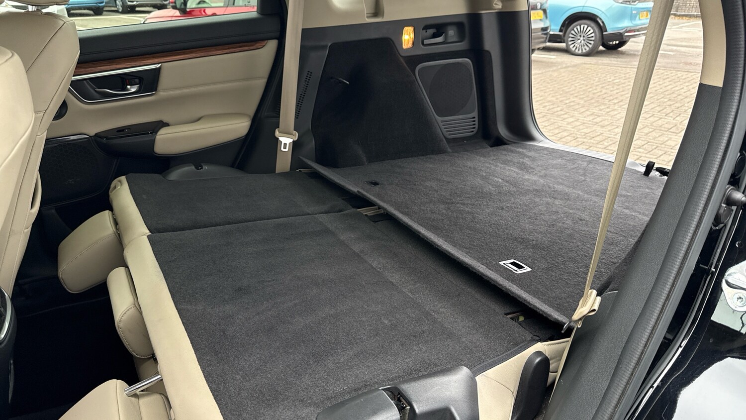 Used Honda CR-V 2019 for sale - 76176357: Photo 60