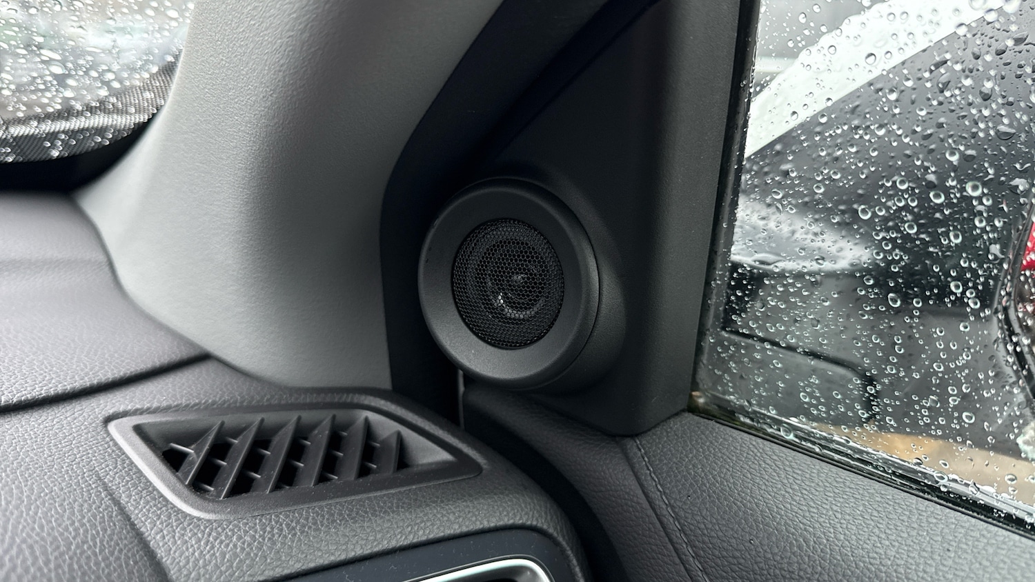 Used Honda CR-V 2020 for sale - 76507515: Photo 30