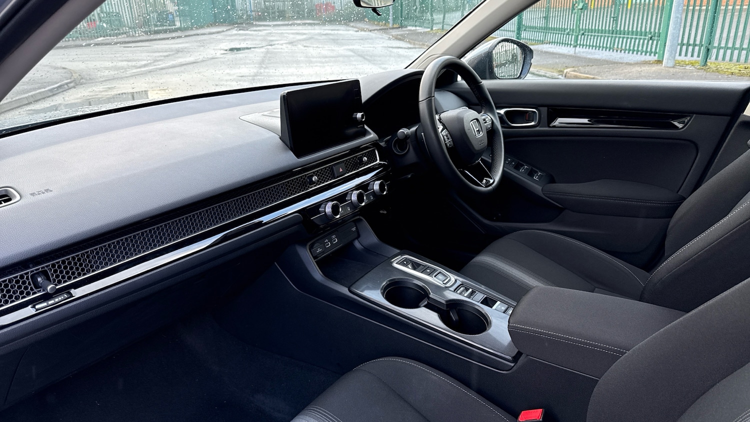 Used Honda Civic 2024 for sale - 78108558: Photo 2