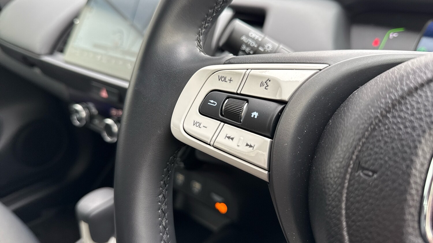 Used Honda Jazz 2024 for sale - 76328043: Photo 14