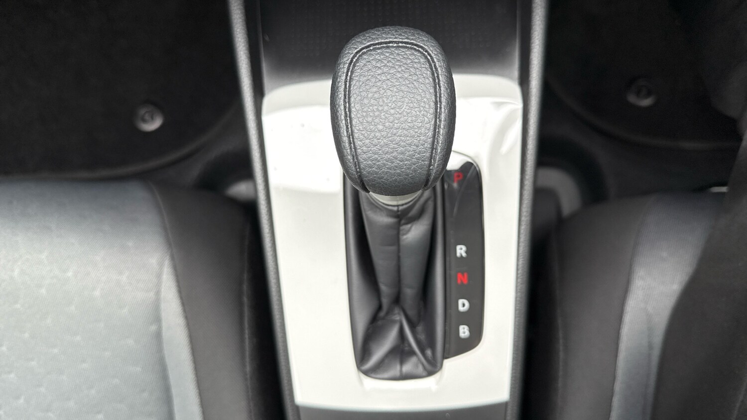 Used Honda Jazz 2024 for sale - 76328043: Photo 31