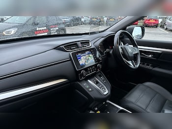 Used Honda CR-V 2022 for sale - 76856399: Photo