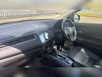 Used Honda HR-V 2020 for sale - 78767373: Photo