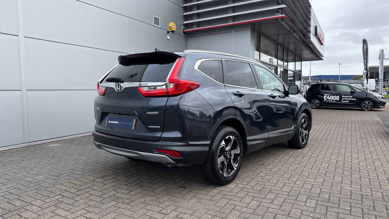 Used Honda CR-V 2020 for sale - 76140407: Photo 12