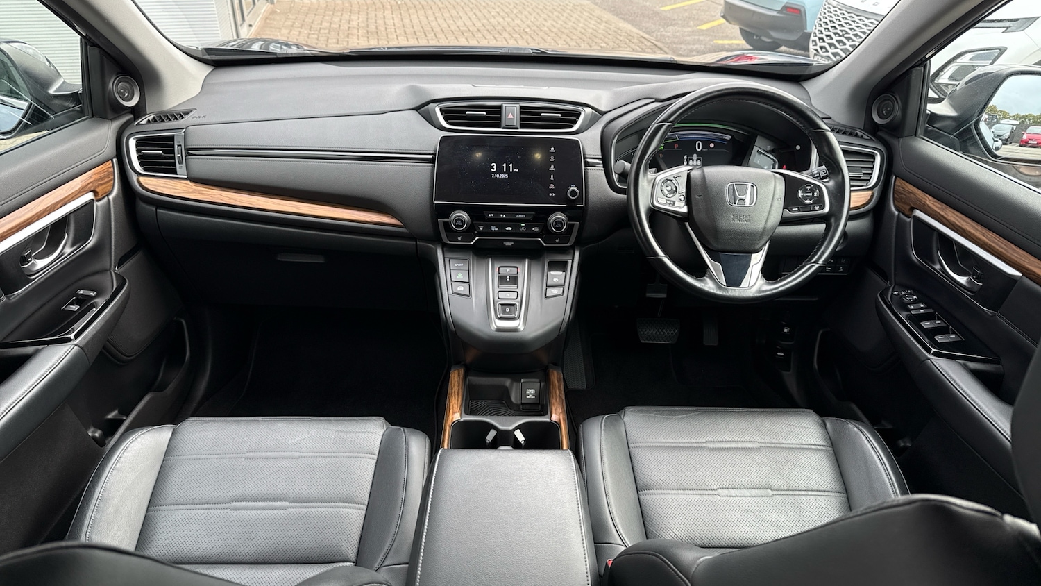 Used Honda CR-V 2020 for sale - 76140407: Photo 4