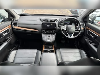 Used Honda CR-V 2020 for sale - 76140407: Photo