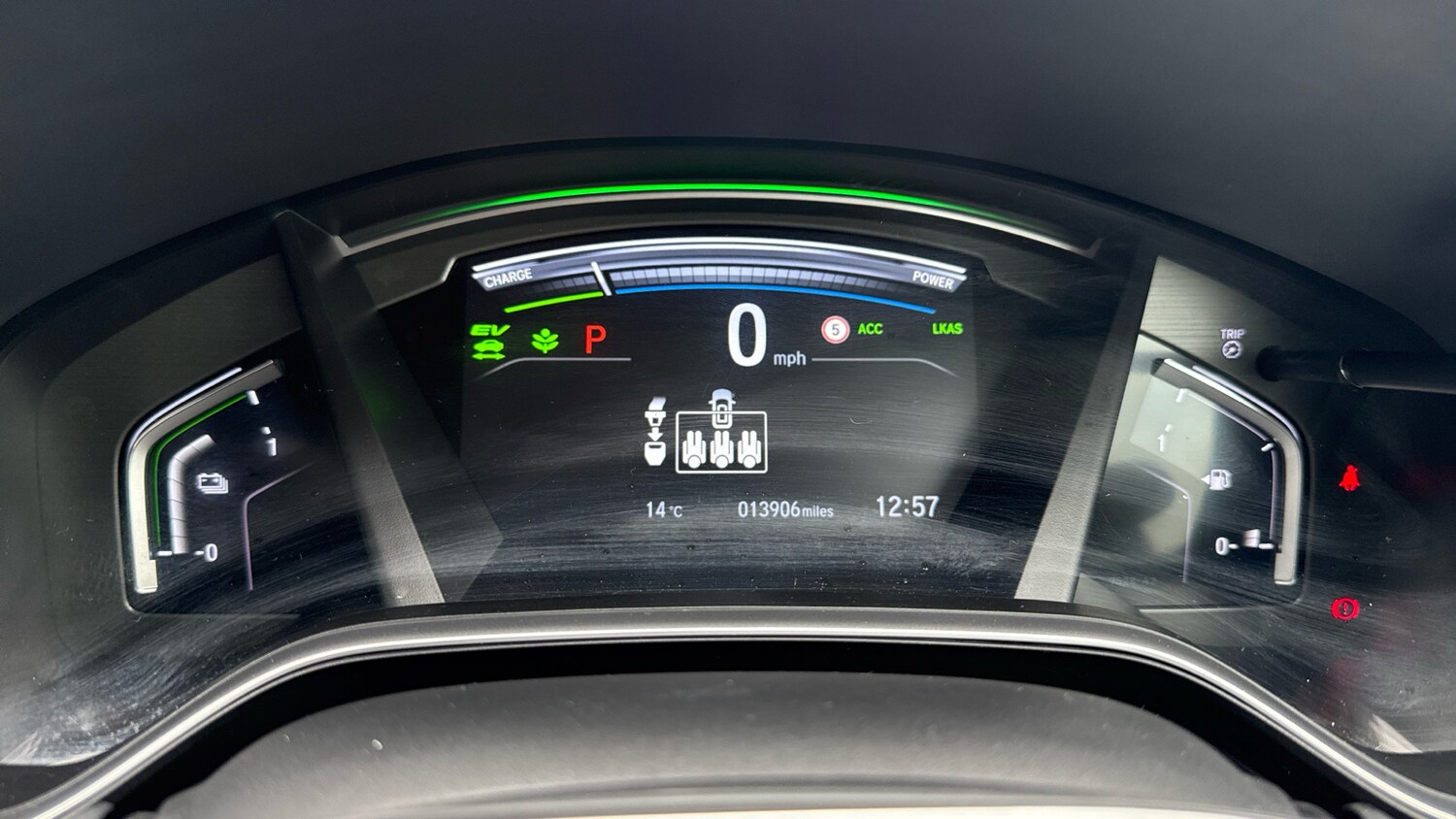 Used Honda CR-V 2023 for sale - 76196120: Photo 11