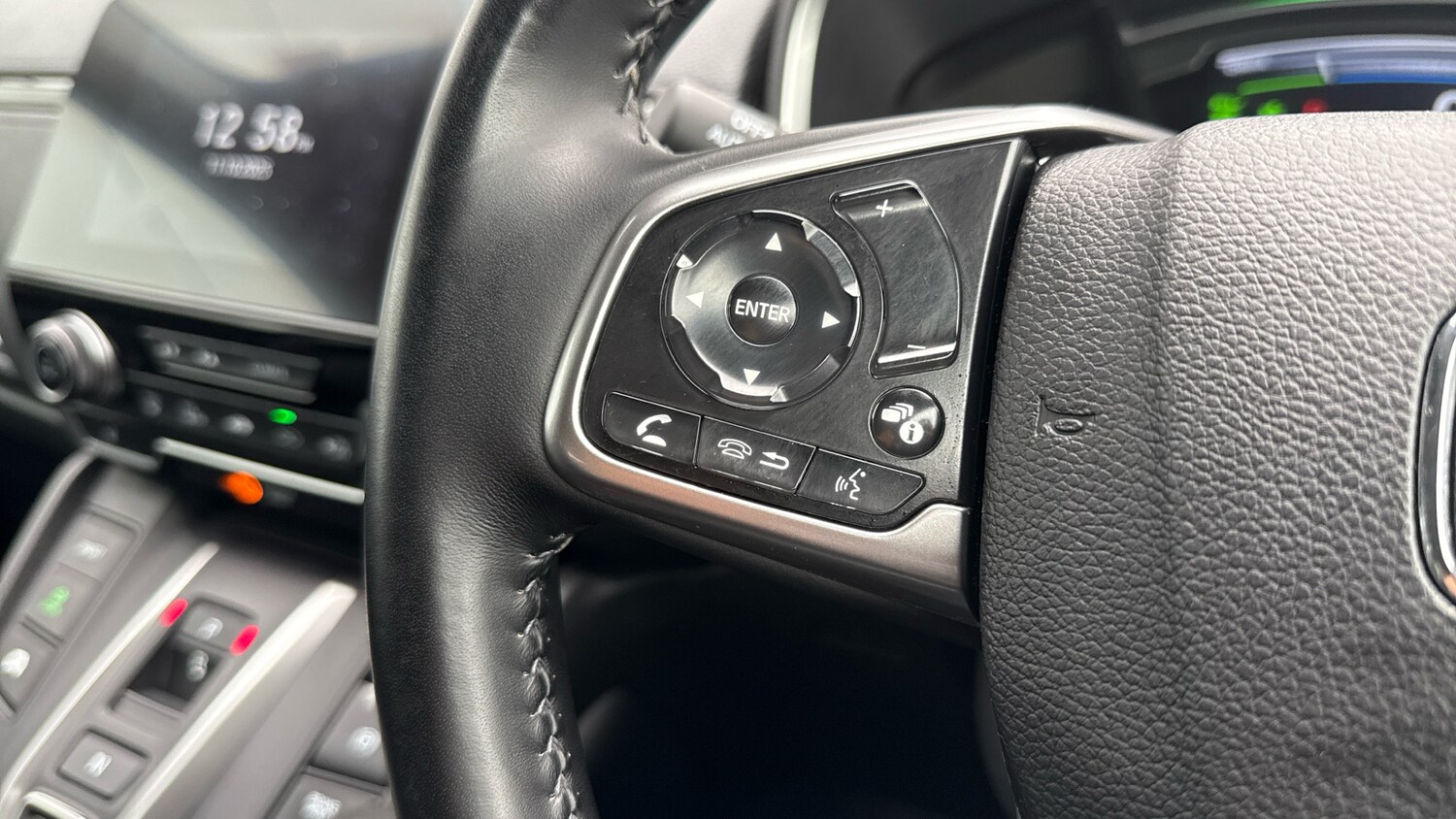 Used Honda CR-V 2023 for sale - 76196120: Photo 16