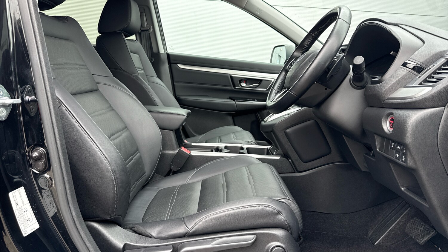 Used Honda CR-V 2023 for sale - 76196120: Photo 34