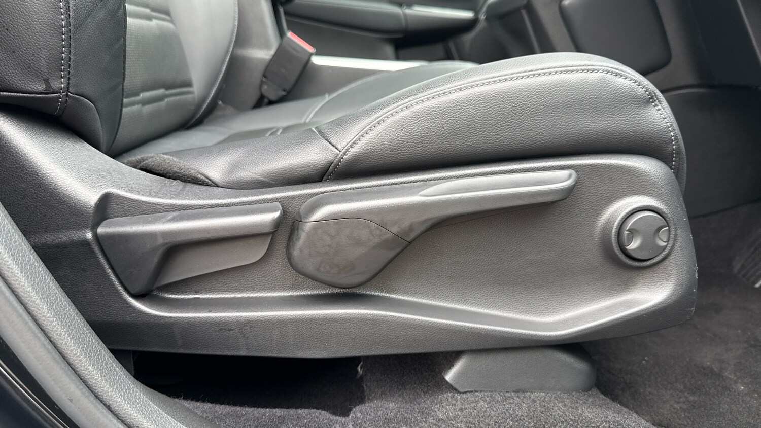 Used Honda CR-V 2023 for sale - 76196120: Photo 35