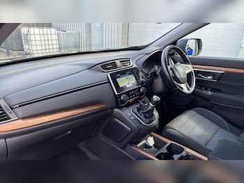 Used Honda CR-V 2020 for sale - 78049736: Photo