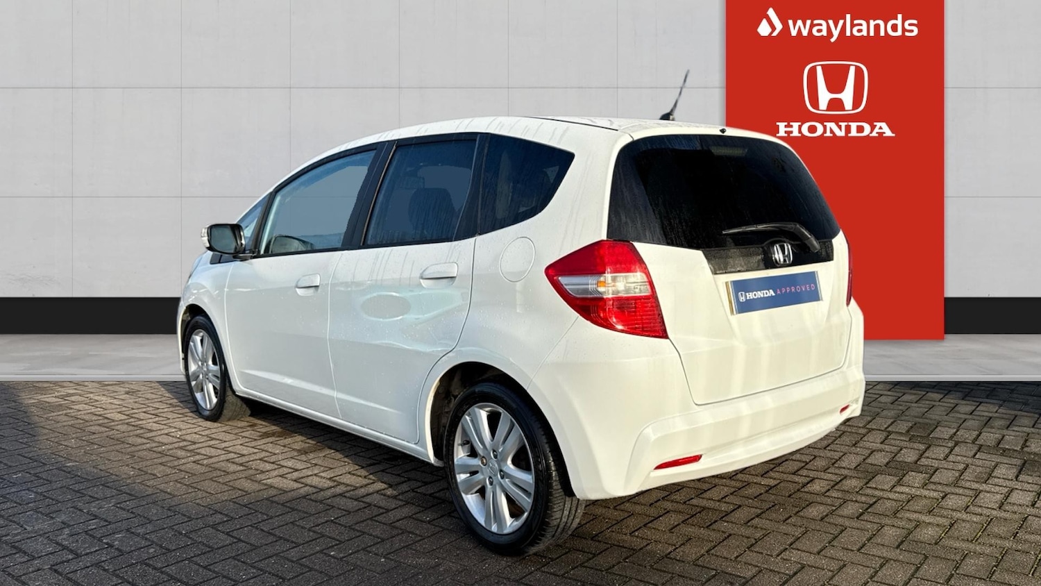 Used Honda Jazz 2015 for sale - 77137687: Photo 3