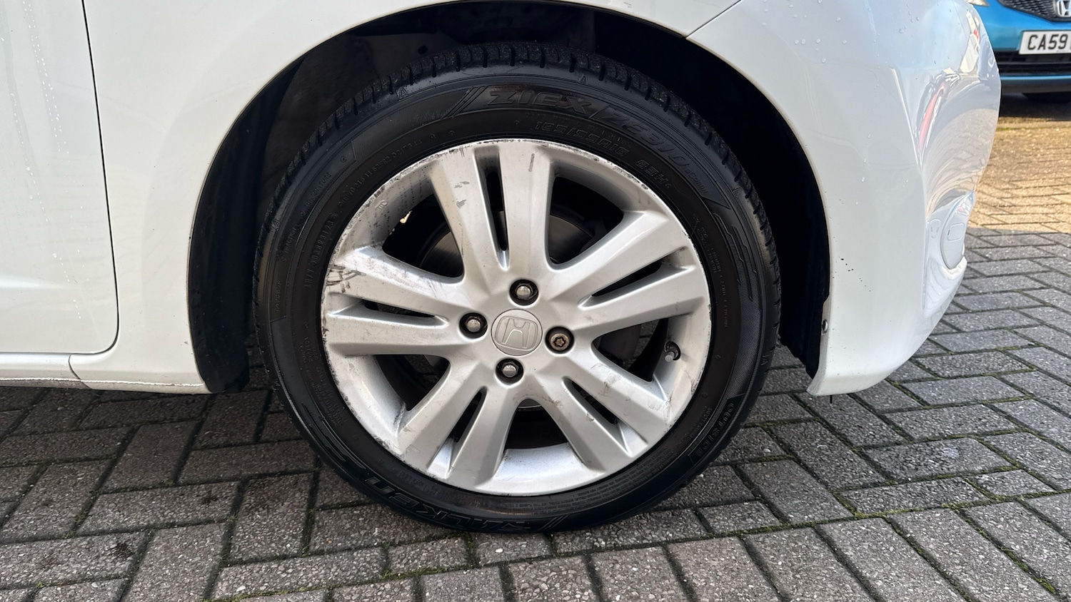 Used Honda Jazz 2015 for sale - 77137687: Photo 52