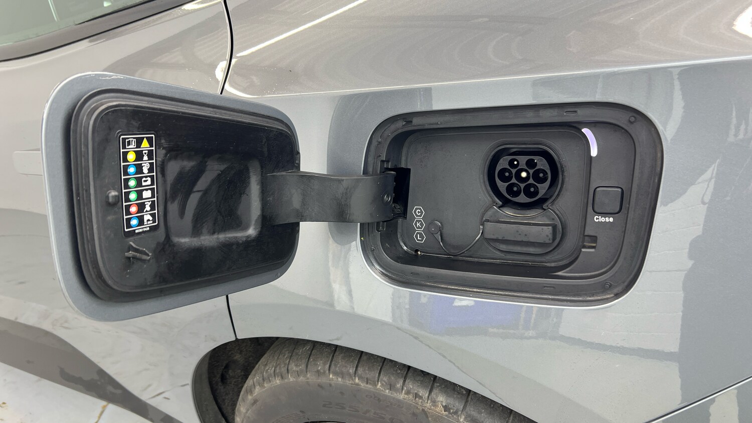 Used Polestar Polestar 4 2025 for sale - 76722333: Photo 31