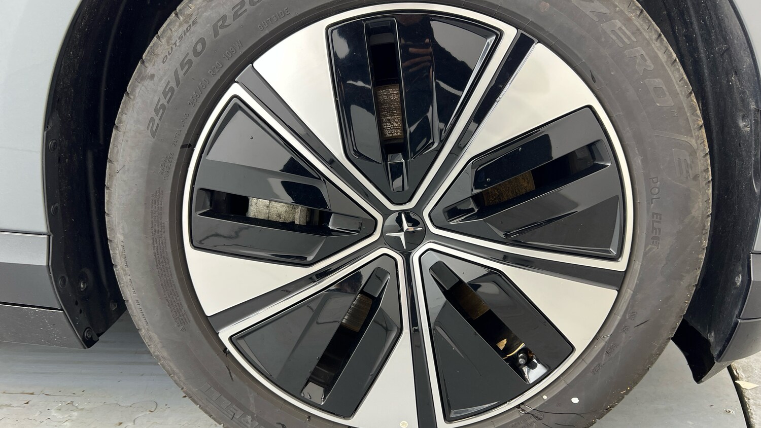 Used Polestar Polestar 4 2025 for sale - 76722333: Photo 41