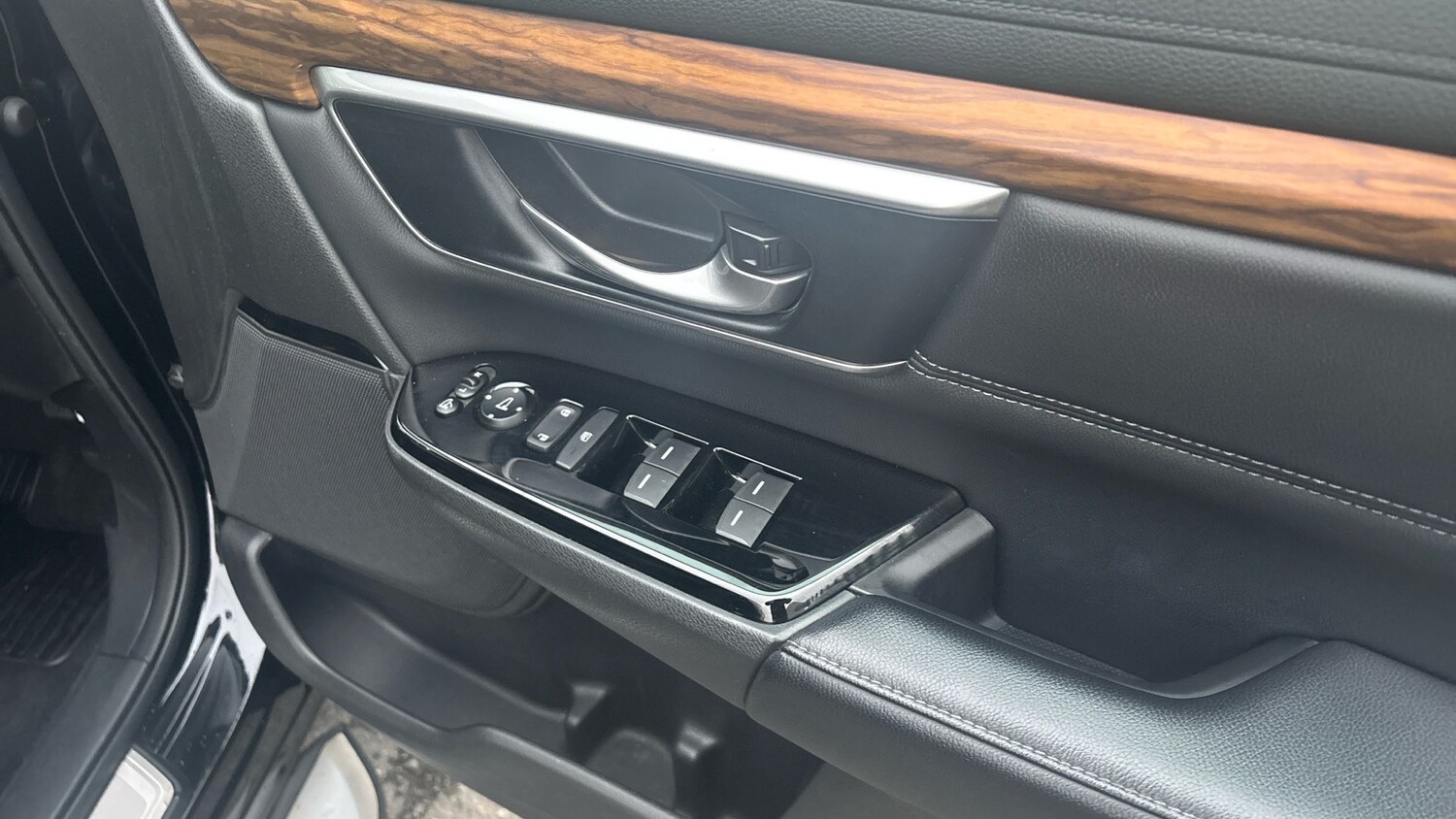 Used Honda CR-V 2019 for sale - 78088573: Photo 15