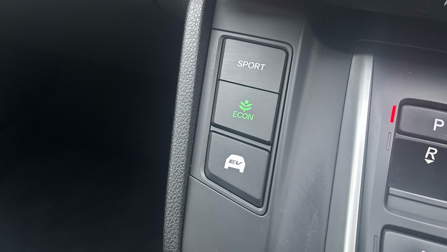 Used Honda CR-V 2019 for sale - 78088573: Photo 32