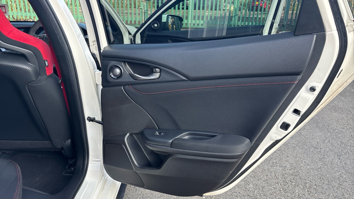 Used Honda Civic 2020 for sale - 77791156: Photo 36