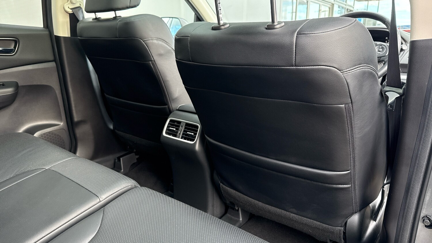 Used Honda CR-V 2017 for sale - 77339433: Photo 37