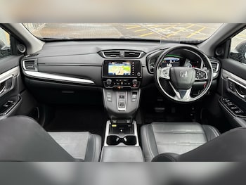 Used Honda CR-V 2021 for sale - 76921893: Photo