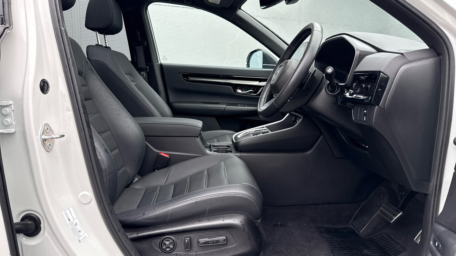 Used Honda CR-V 2023 for sale - 76780224: Photo 18