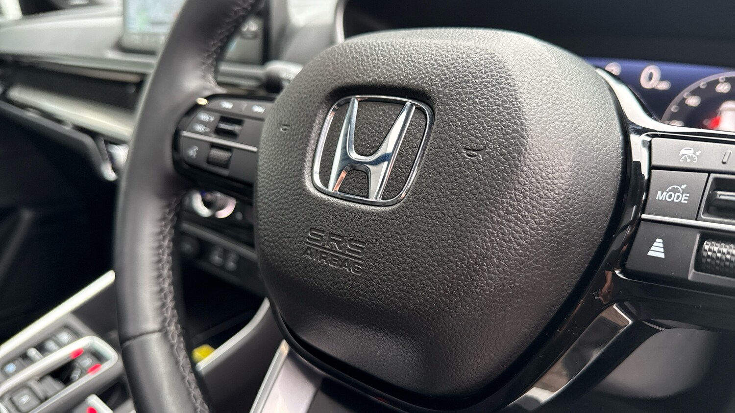 Used Honda CR-V 2023 for sale - 76780224: Photo 24