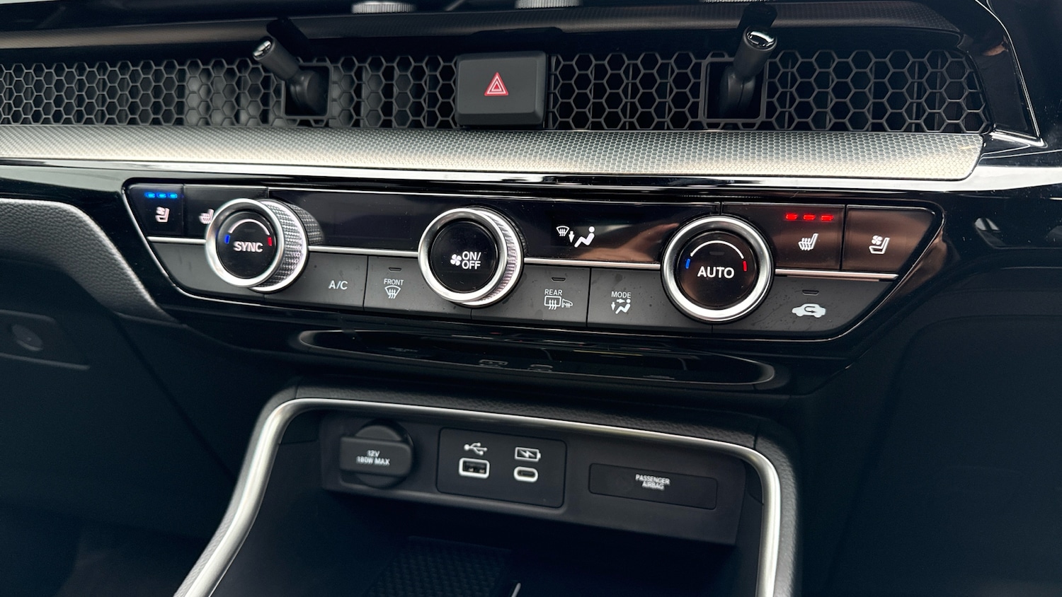 Used Honda CR-V 2023 for sale - 76780224: Photo 31