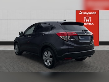 Used Honda HR-V 2018 for sale - 76003628: Photo