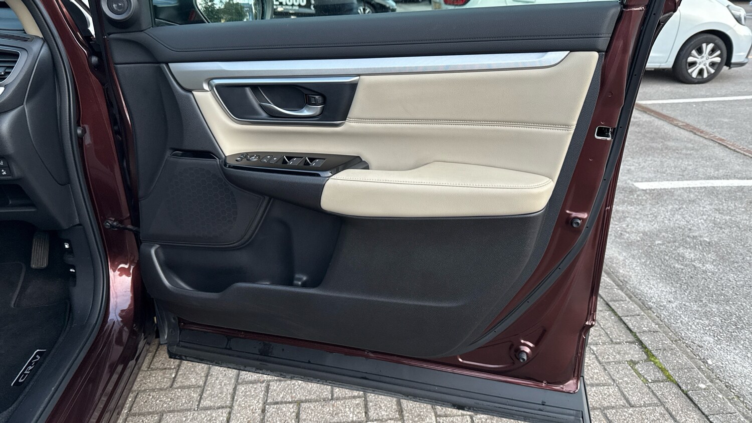 Used Honda CR-V 2023 for sale - 76428136: Photo 28